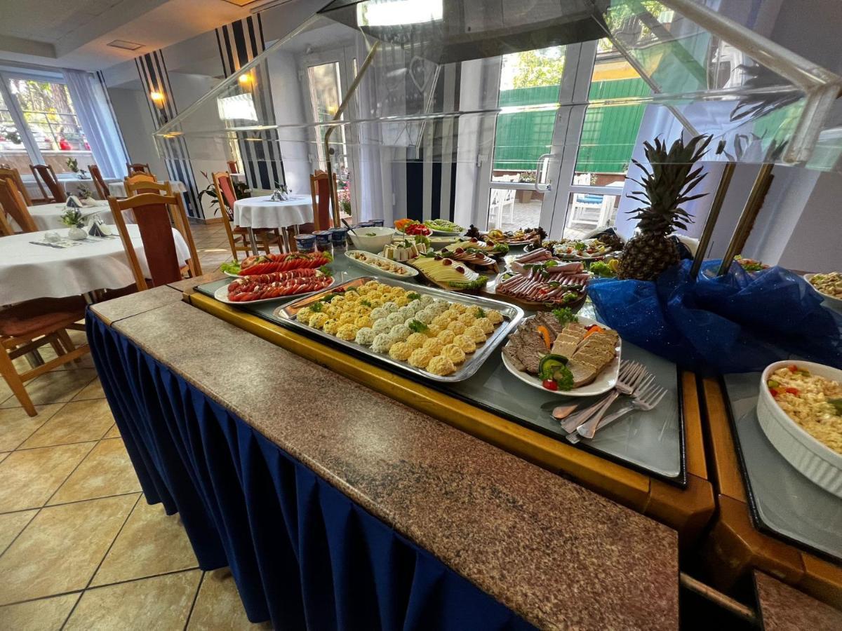 Hotel Dom Pracy Tworczej Polska Akademia Nauk Jurata Zewnętrze zdjęcie